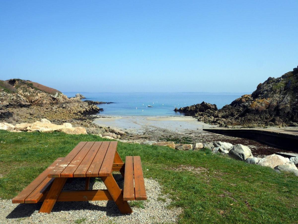 Cottage, Beuzec Cap Sizun エクステリア 写真